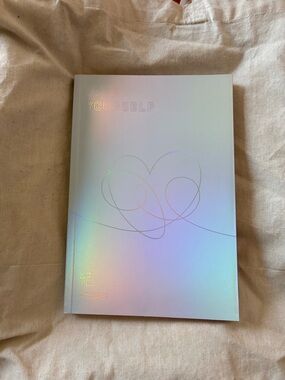 BTS Love Yourself: Answer Holographic PHOTO book